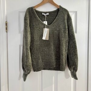 Tommy Bahama chenille  V-Neck Women's Sweater